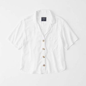 Abercrombie Getaway white button down shirt